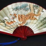 Cách treo quạt giấy trang trí đúng phong thủy