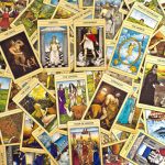 Lá bài Tarot may mắn của từng cung hoàng đạo