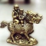 Vật phẩm phong thủy cầu con