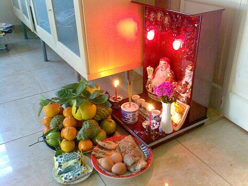 Năm nay hướng tốt nhất đặt ông Thần Tài là Tây Nam và Tây bắc (ảnh minh họa)