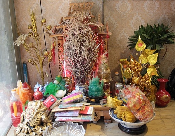 Rút, tỉa chân hương nên hay không
