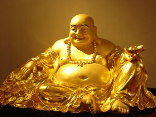 hật cưỡi gậy đại diện cho quyền lực, vì vậy gia chủ tuổi Mậu Ngọ có chức vị cao trong công việc. Nên đặt tượng trong văn phòng làm việc để mọi việc thuận theo ý của mình (ảnh minh họa).