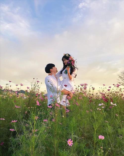 Hôm nay 8/3, anh chúc em có thật nhiều sức khỏe để luôn bên cạnh và yêu thương anh (ảnh minh họa).