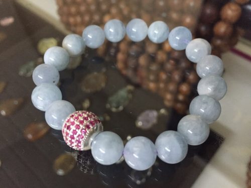 Vòng tay đá aquamarine mix bạc.