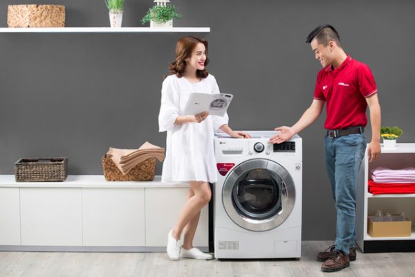 Mua các vật dụng trong nhà